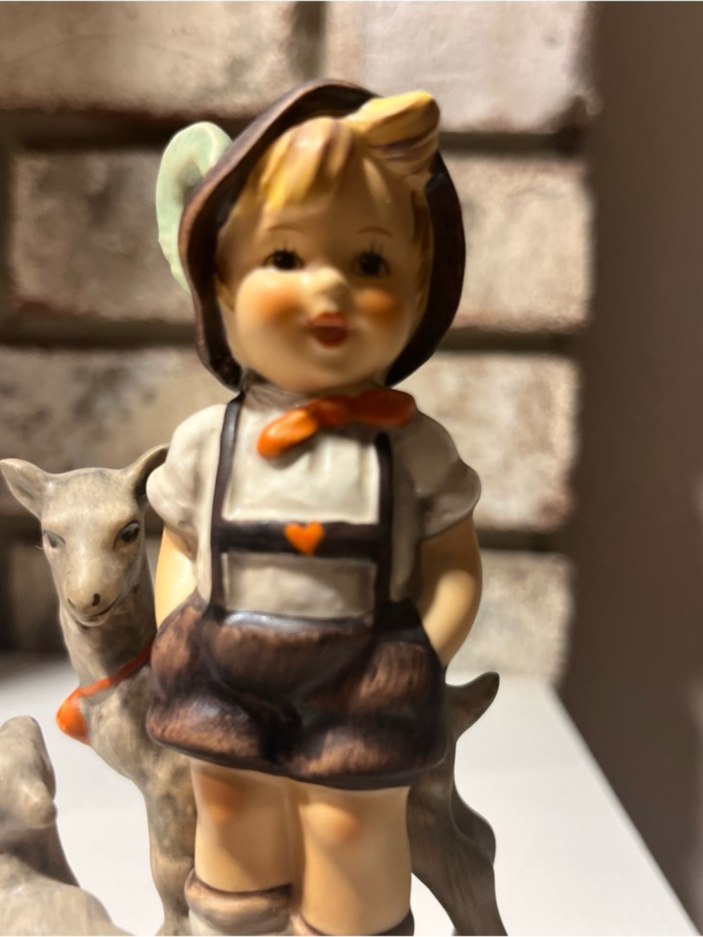 Vintage MJ Hummel Figurine #200 /0 “Little Goat Herder” 4.5 Inch Goebel Germany - Picture 2 of 8